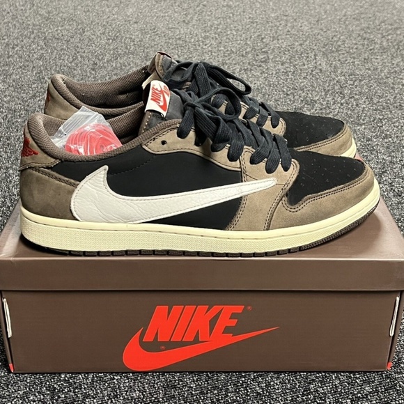 Other - 11.5 Travis scott Mocha OG.